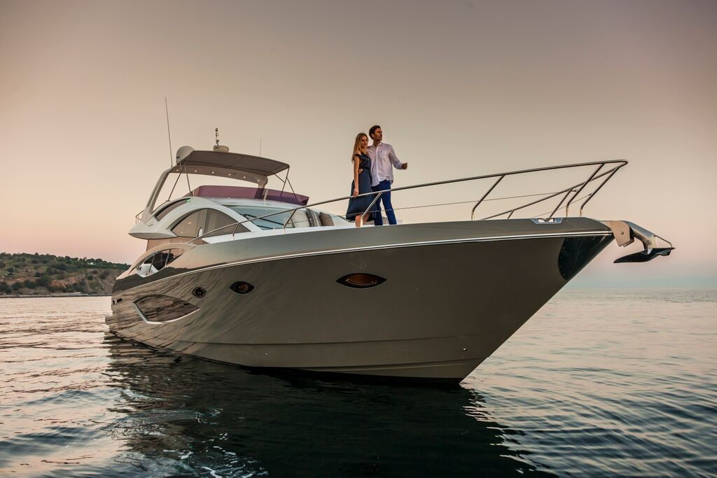 Numarine Flybridge 70 low (2)