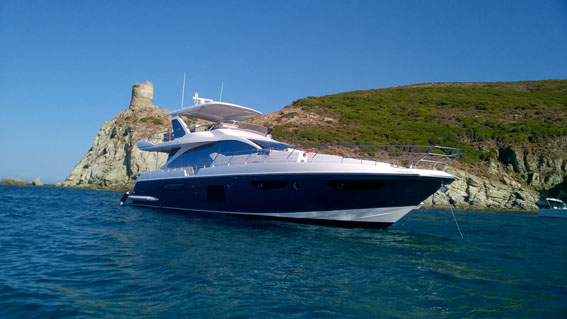 Azimut 72 Fly