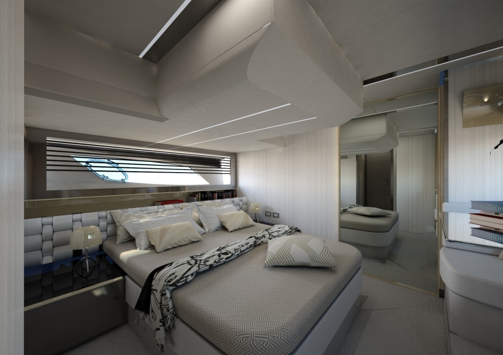 2_Pershing 5X_Master Cabin