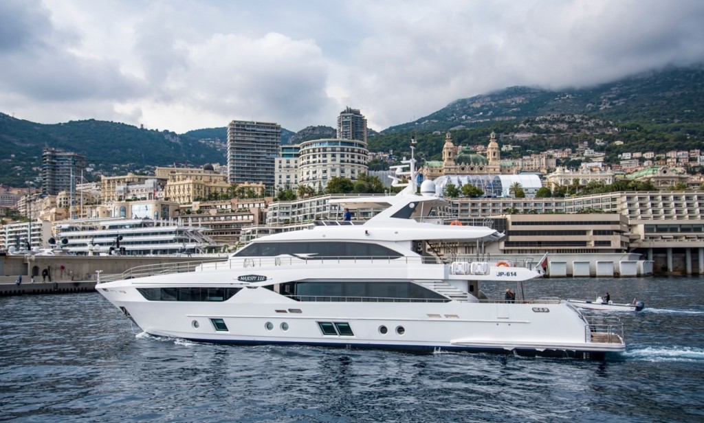 Majesty 110 in Monaco