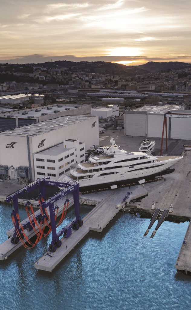 ferretti group superyacht yard