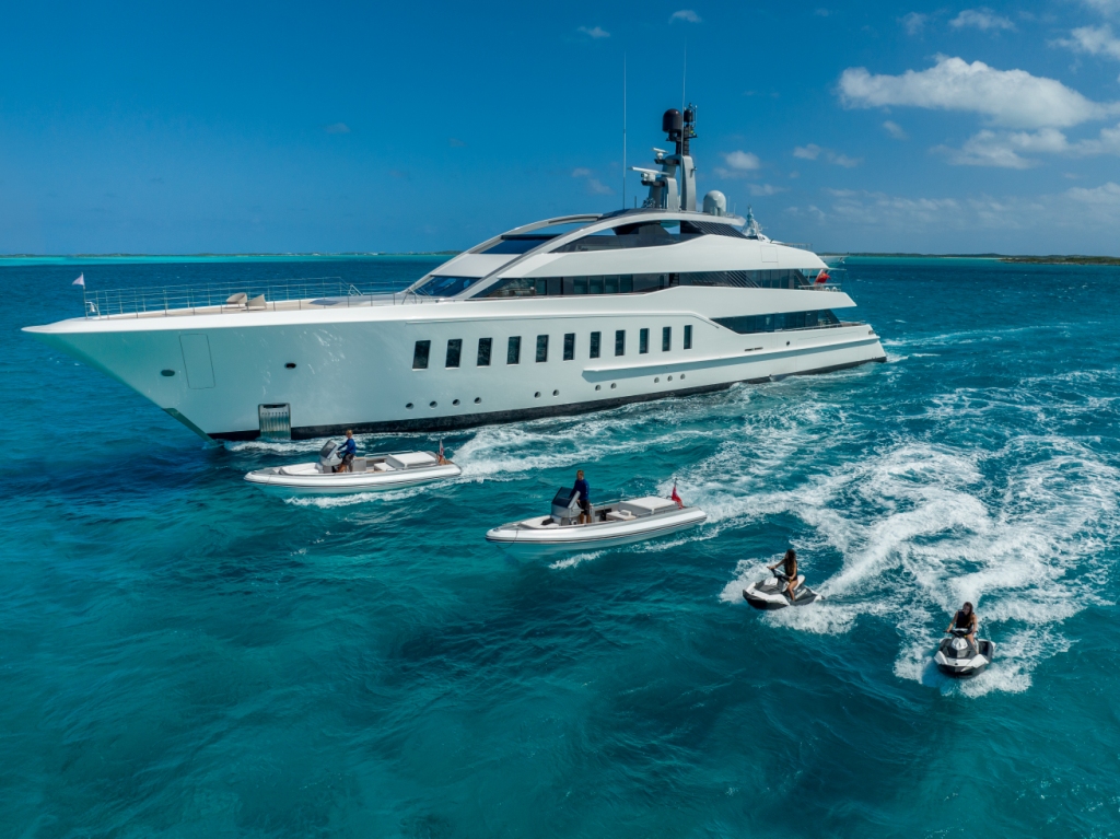 Feadship Yachts for Charter
