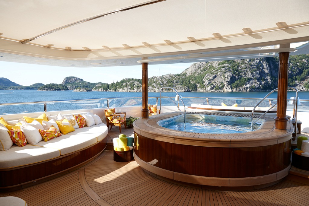 sea owl yacht interior