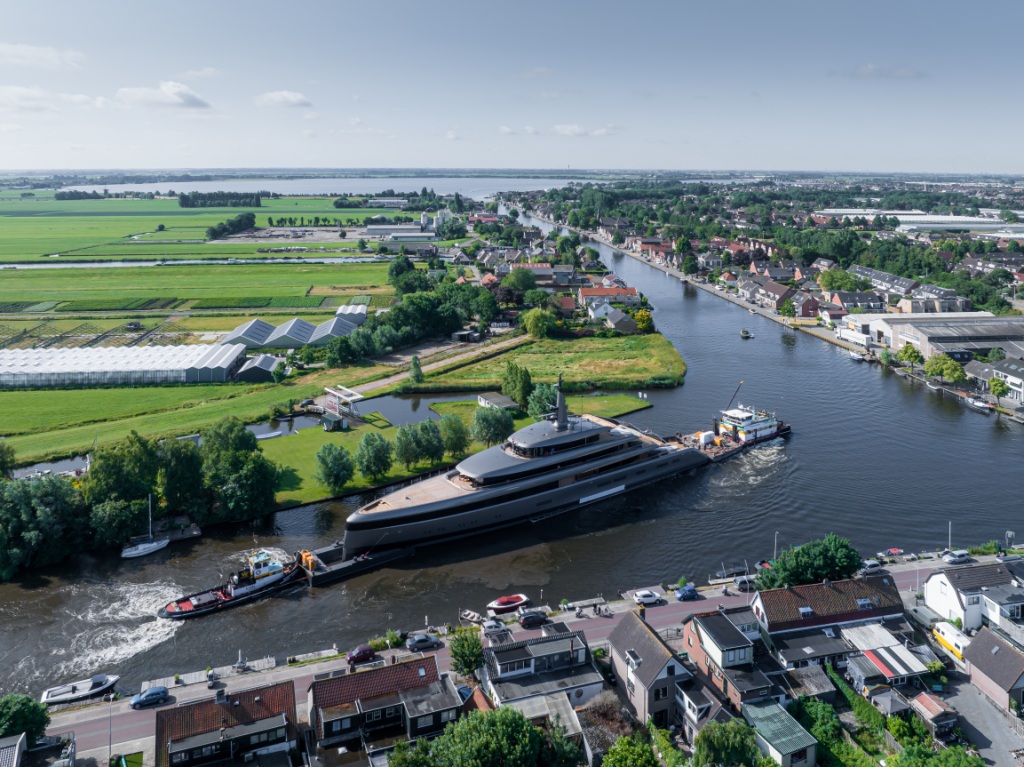 feadship superyacht obsidian